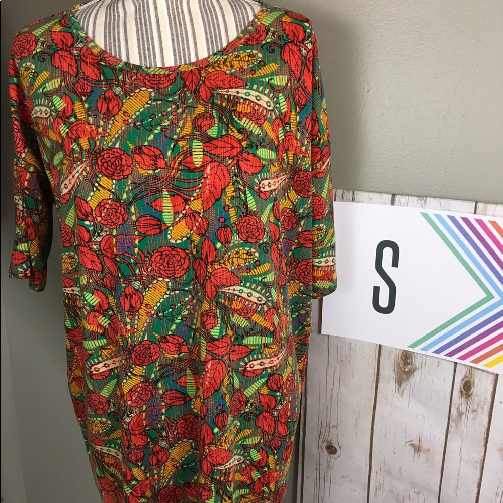 LuLaRoe Irma size small NWT